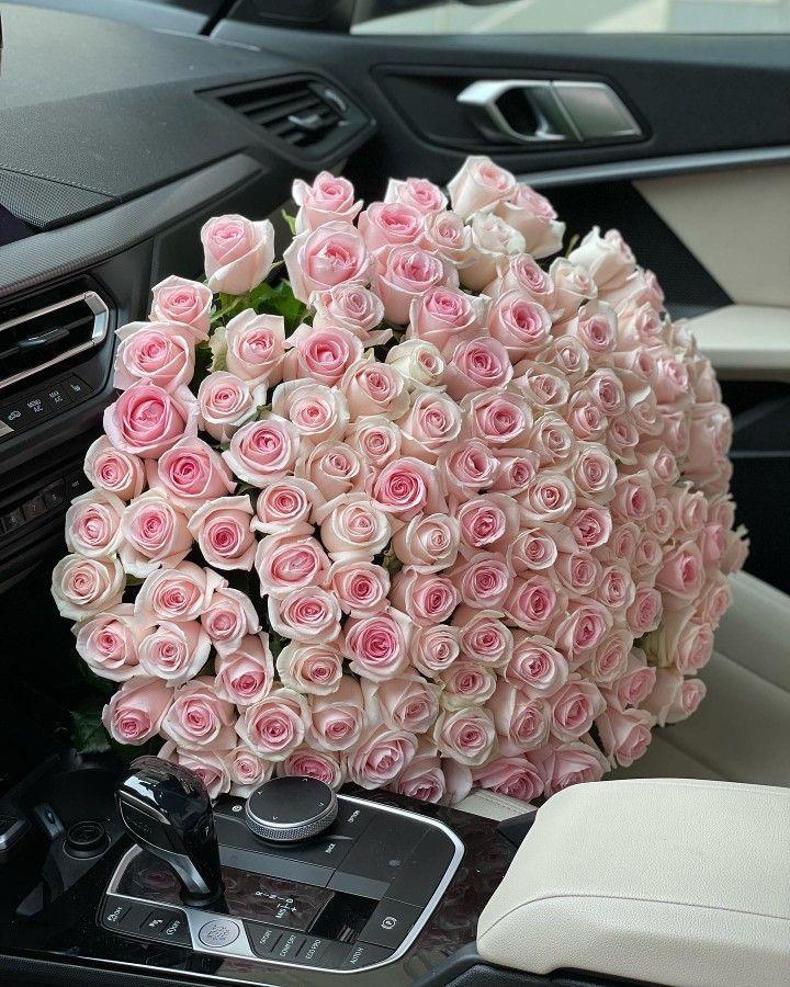 HavenCalmAnchor workshop space where corporate flower arrangements are designed and prepared for business delivery